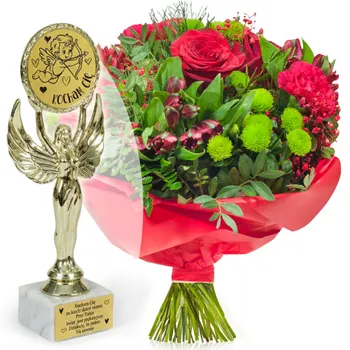 Love story bouquet + I love you statuette
